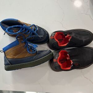 Bundle 2 pairs Oshkosh boys shoes toddler 10